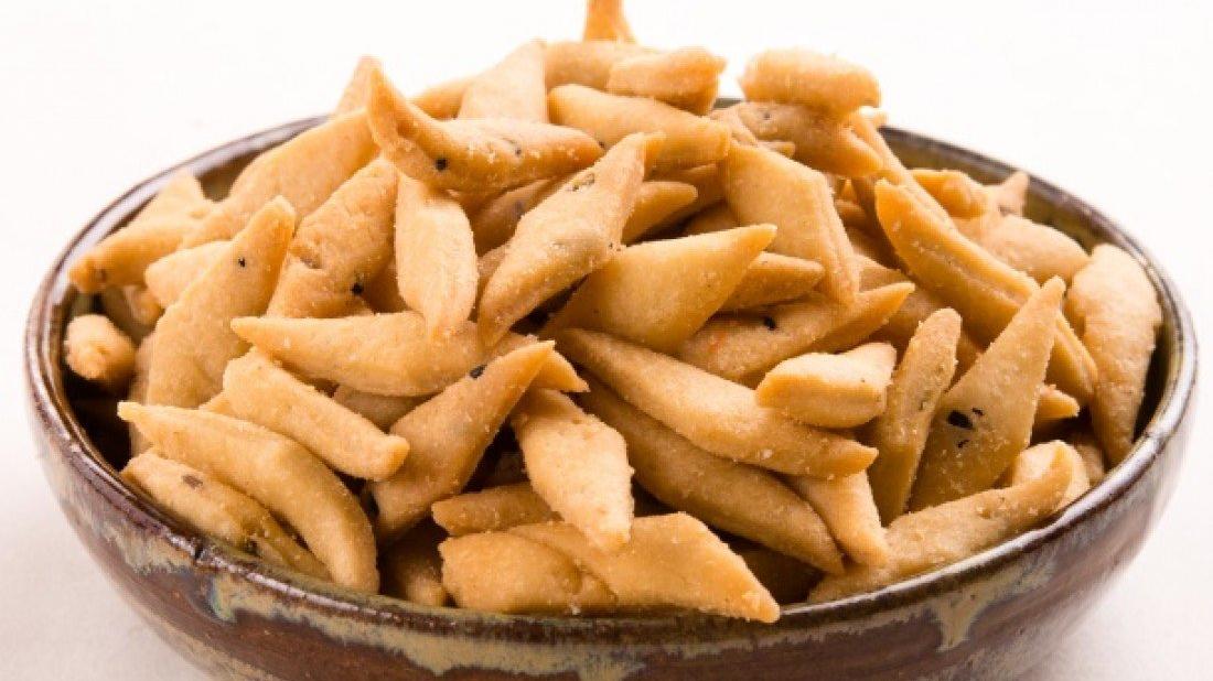 Mithila Mithaas Desi Ghee Nimki Authentic mithila Snack | Homemade with Pure Desi Ghee | Crispy & Savory Delight (250Gms)